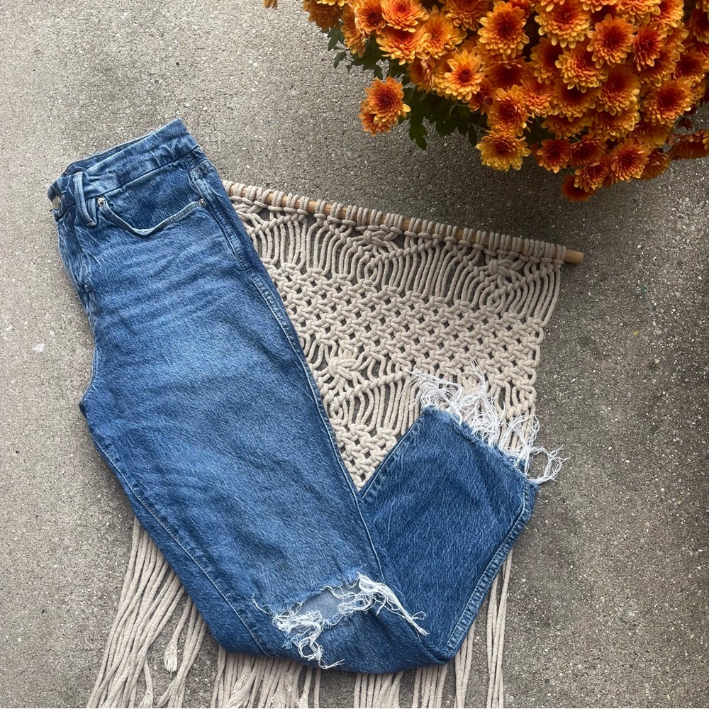 Good American Distressed High Rise Jeans Size 8 / 29